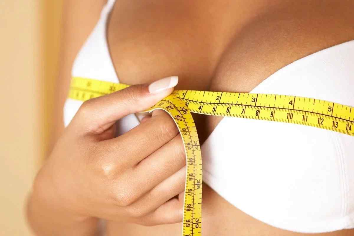какой размера груди средний у женщин фото 119