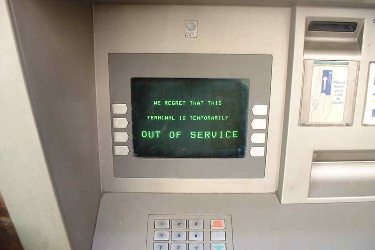 Як платити в банкоматах