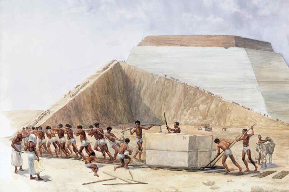 Як будувалися піраміди