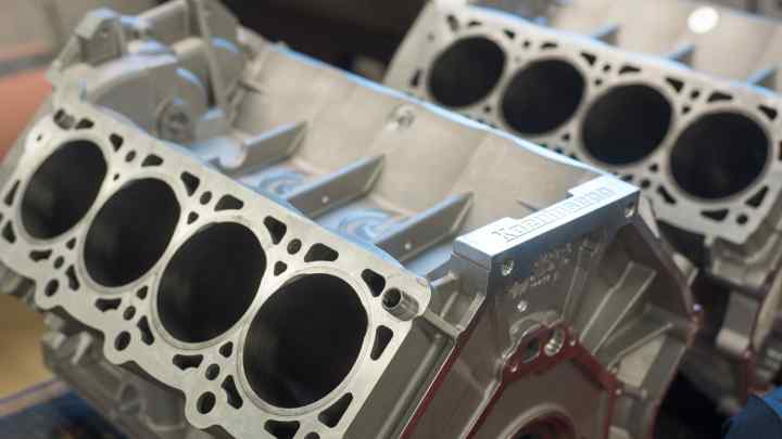 Алюмінієвий або чавунний блок циліндрів: експерт пояснив, які двигуни кращі і чому
