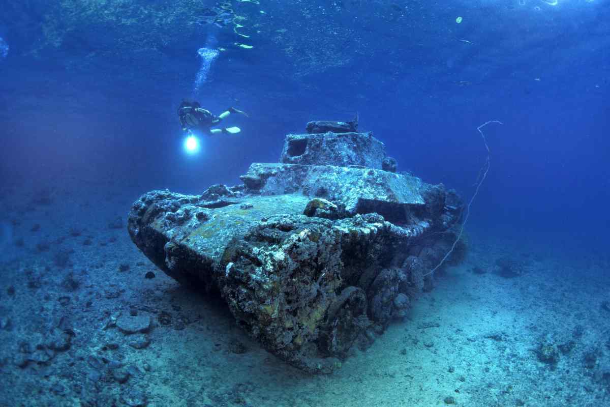 Загроза з глибин: навіщо німцям знадобився підводний танк Tauchpanzer III