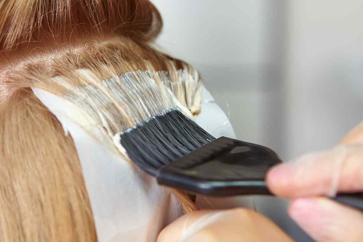 Як відновити волосся після фарбування