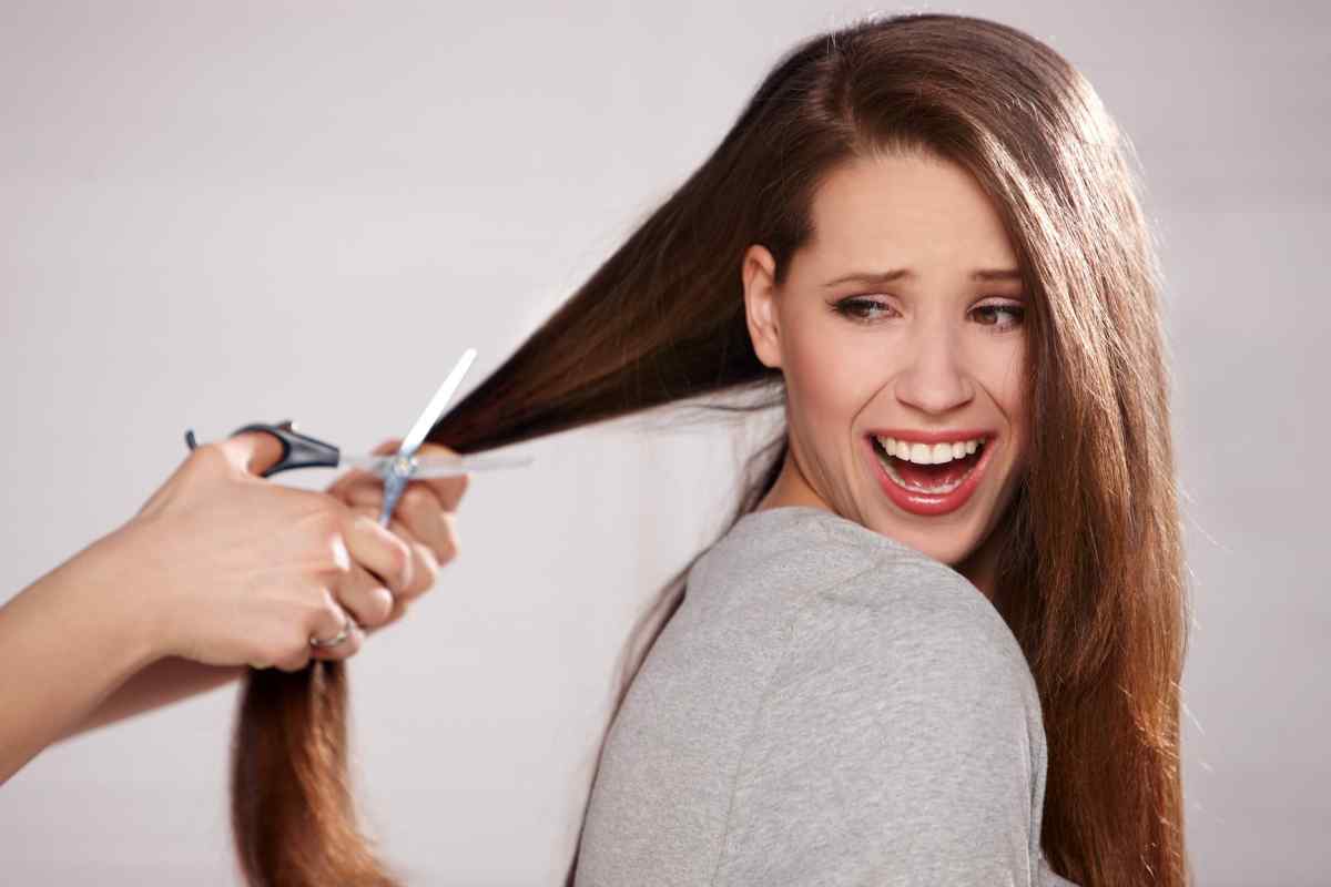 Освітлення кінчиків волосся: як провести процедуру