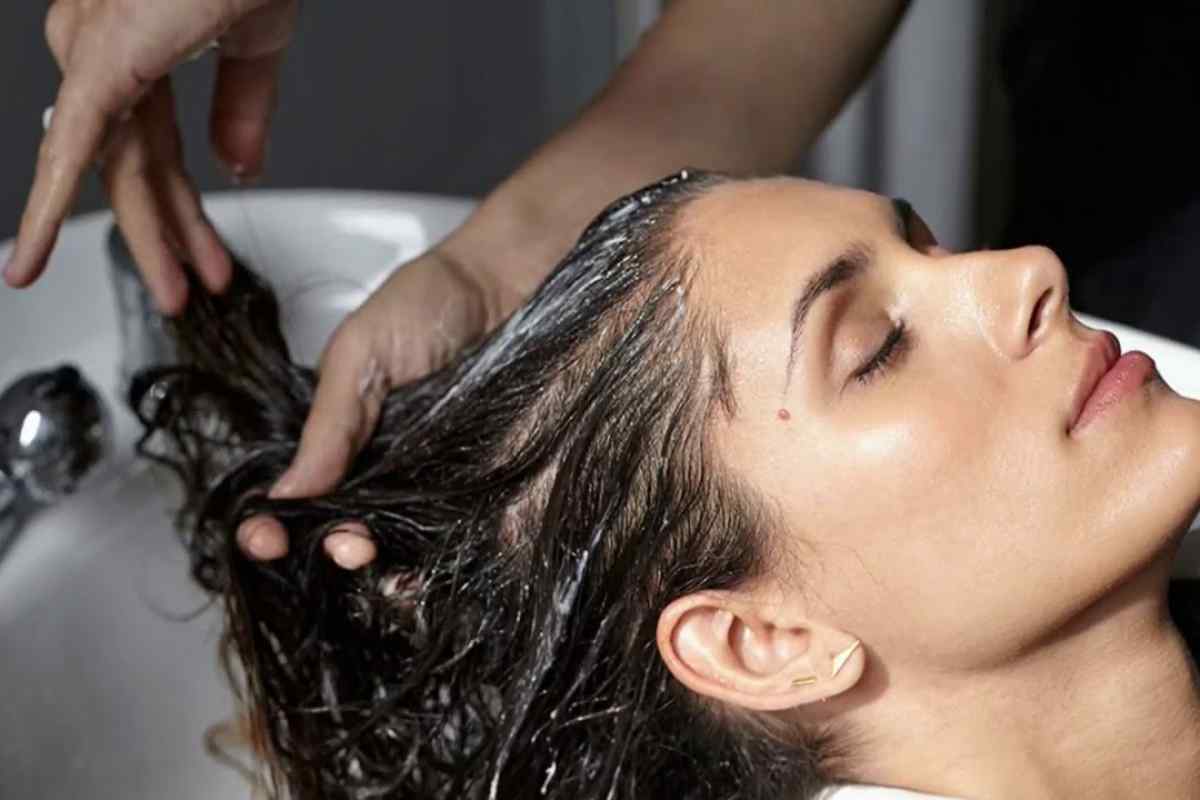 Ефективні способи відновлення волосся після змивання