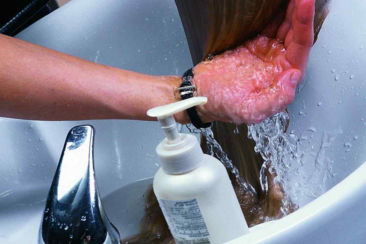 Як помити голову без шампуня