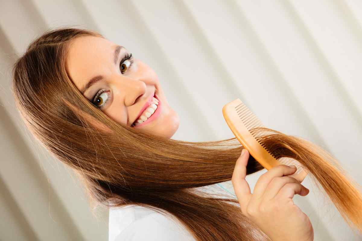 Як розгладити волосся