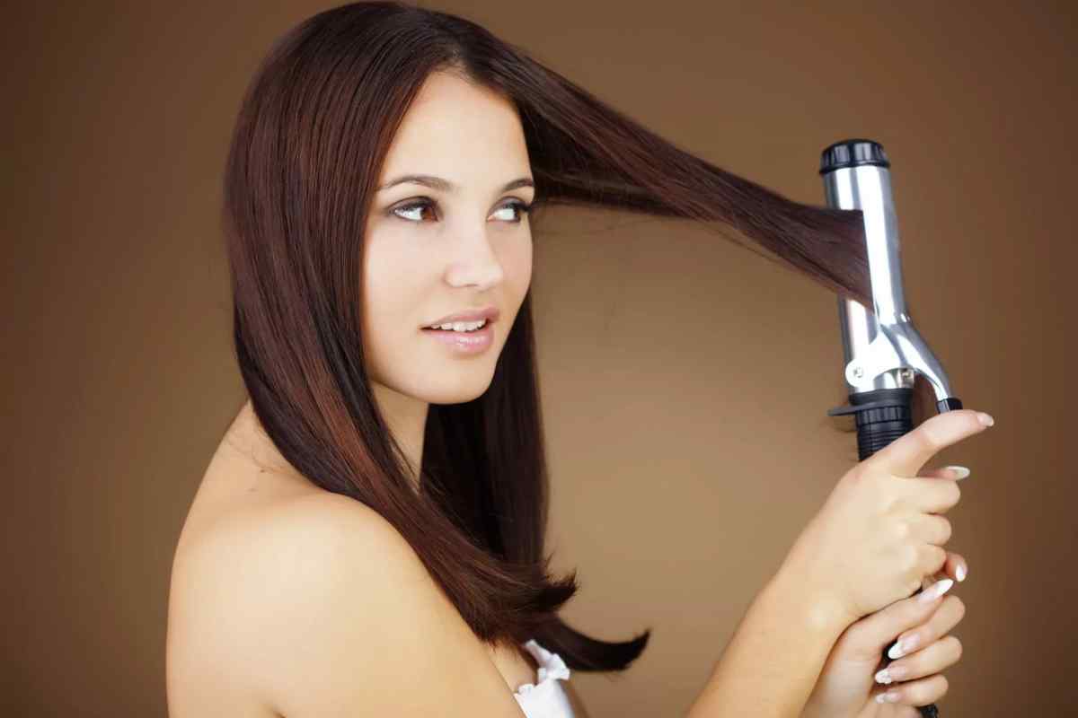 Як випрямити волосся звичайною плойкою