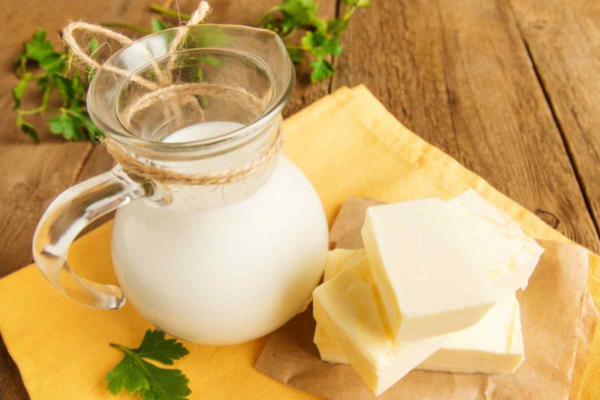 Як зробити вершкове масло з молока в домашніх умовах
