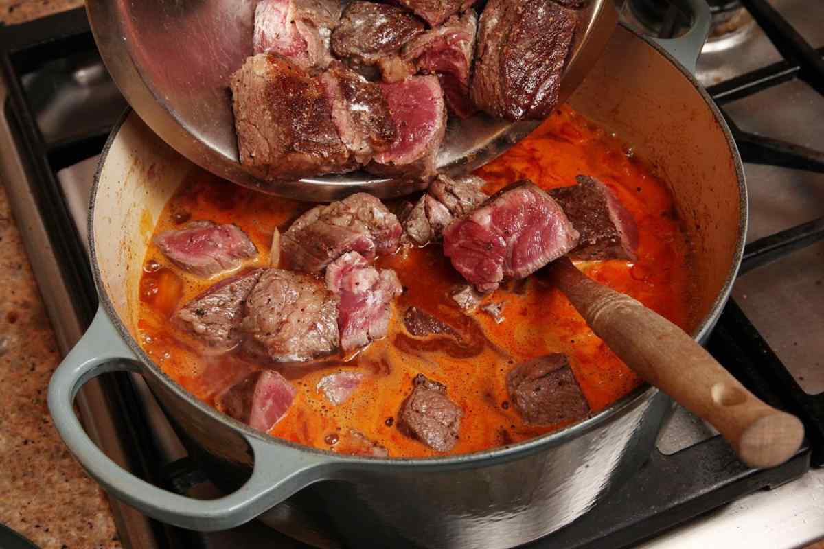 Що приготувати на вечерю з шматка яловичини