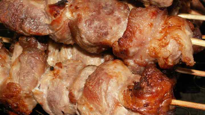 Як маринувати шашлик зі свинини з оцтом