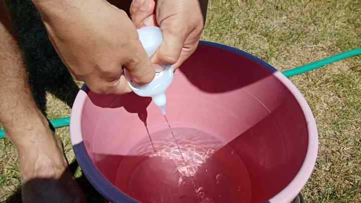 Як очистити воду від вапна