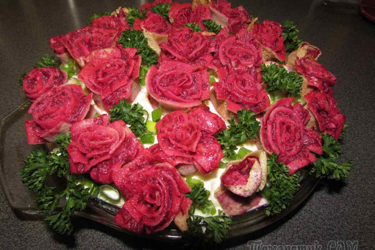 Як приготувати салат "" Роза "