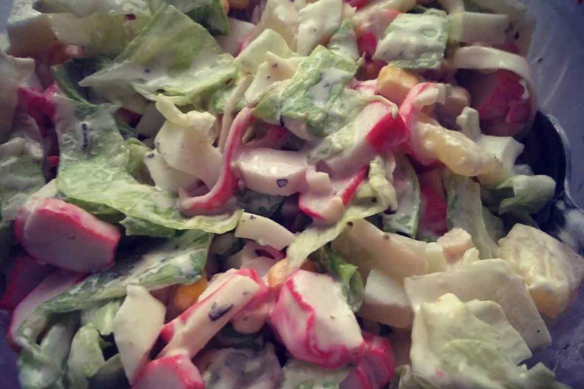 Як приготувати салат з краба