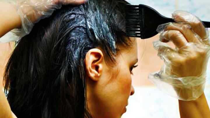 Як зробити мелювання на темне фарбоване волосся