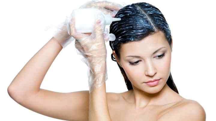 Як вилікувати волосся після фарбування