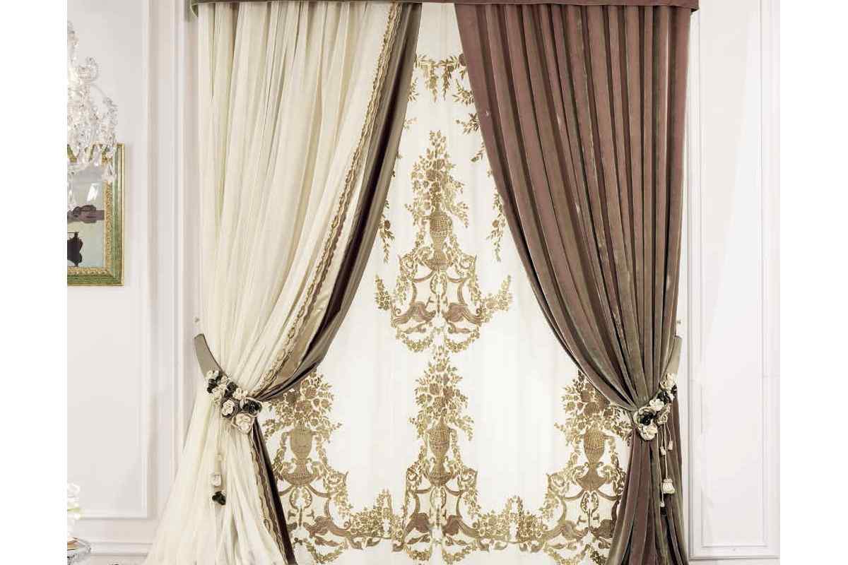итальянские шторы в интерьере гостиной фото