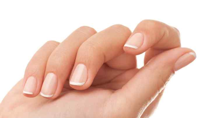 Як надовго зберегти здорові нігті, незважаючи на штучне покриття