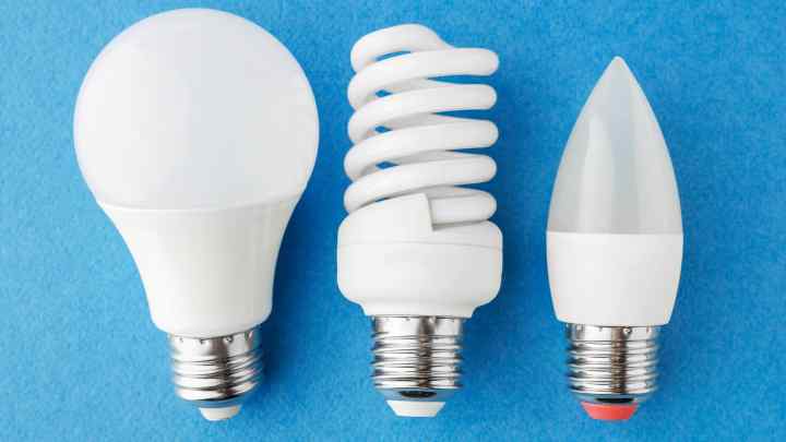 Чи шкідливі енергозберігаючі лампочки