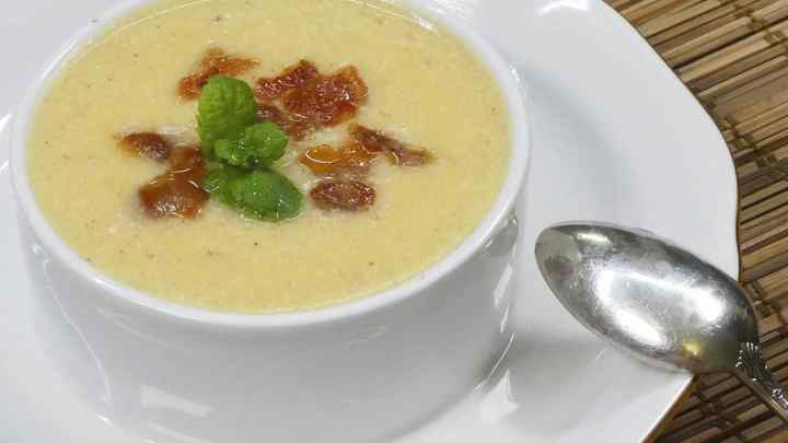 Картопляний суп-пюре з хрустким нутом