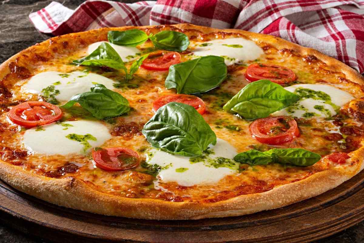 Справжній італійський соус для піци