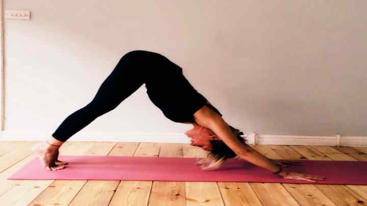 Як позбутися депресії та втоми за допомогою флай йоги