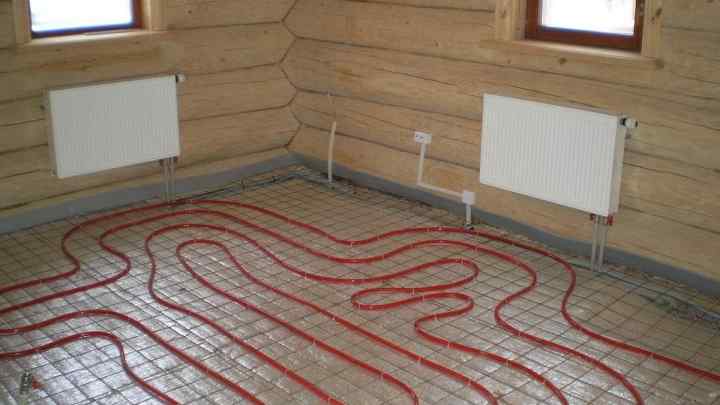 Як зробити теплу підлогу в дерев 'яному будинку