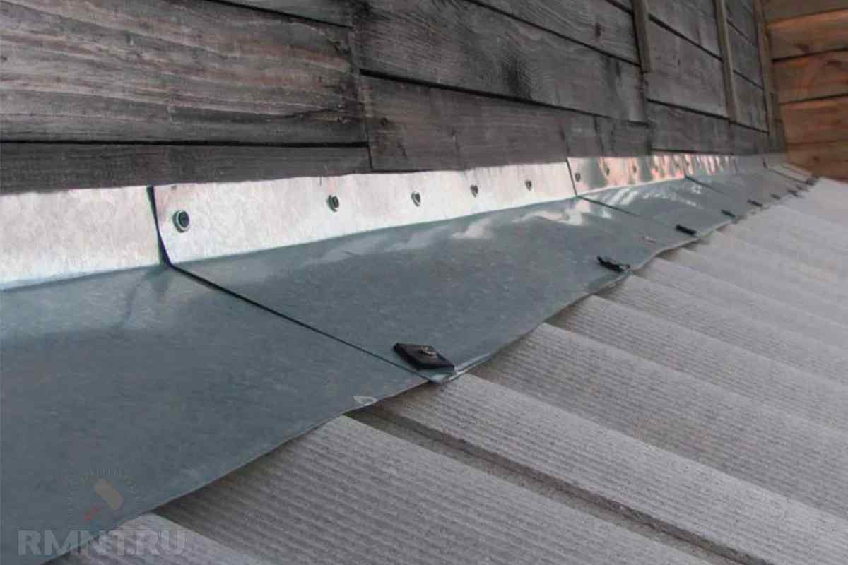 Як полагодити шифер, що тріснув на даху, не змінюючи аркуші