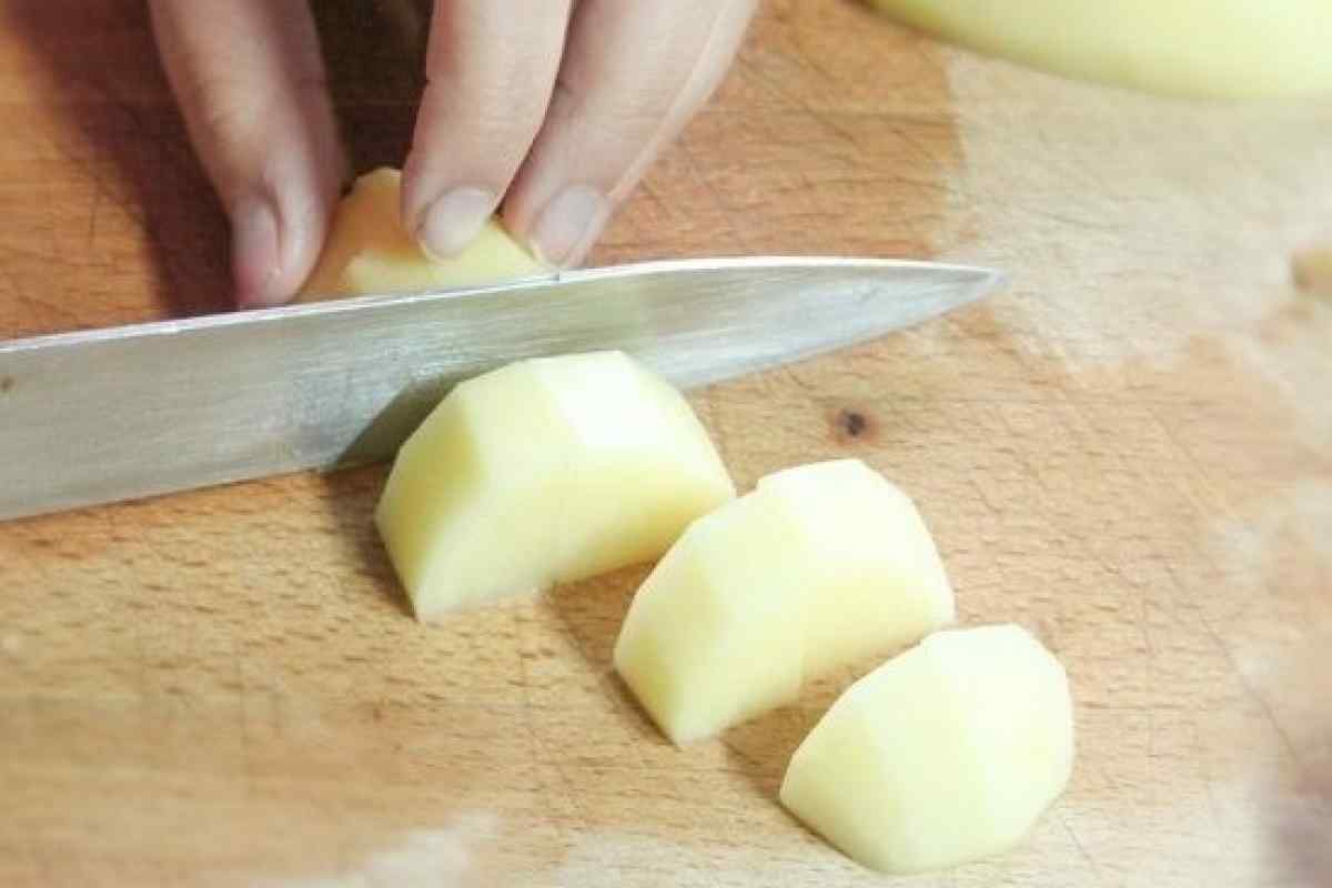 Як різати картоплю, щоб посмажити