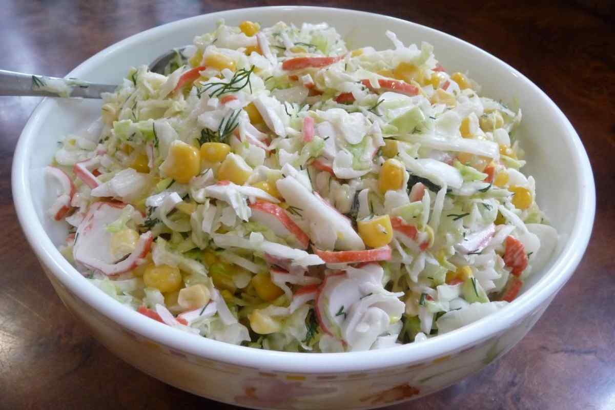 Як приготувати салати з крапивою