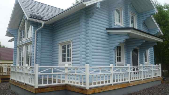 Як і чим пофарбувати дерев 'яний будинок