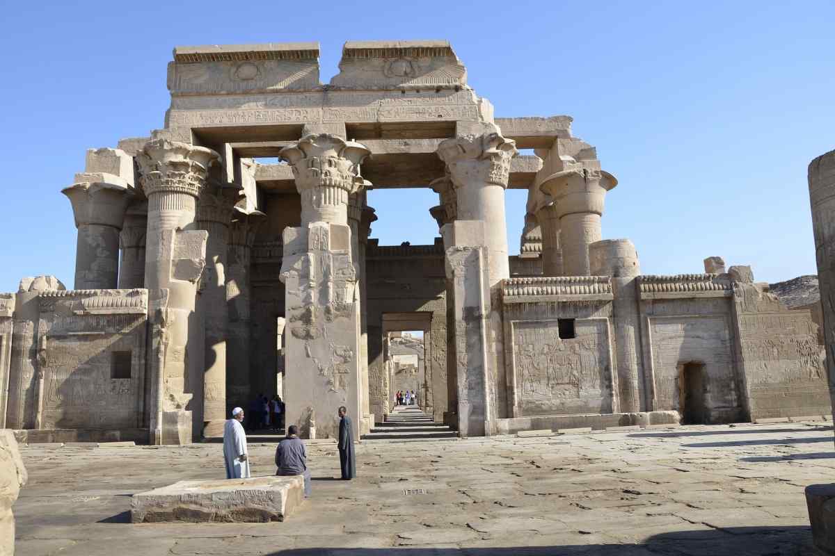 Які знамениті споруди в Єгипті