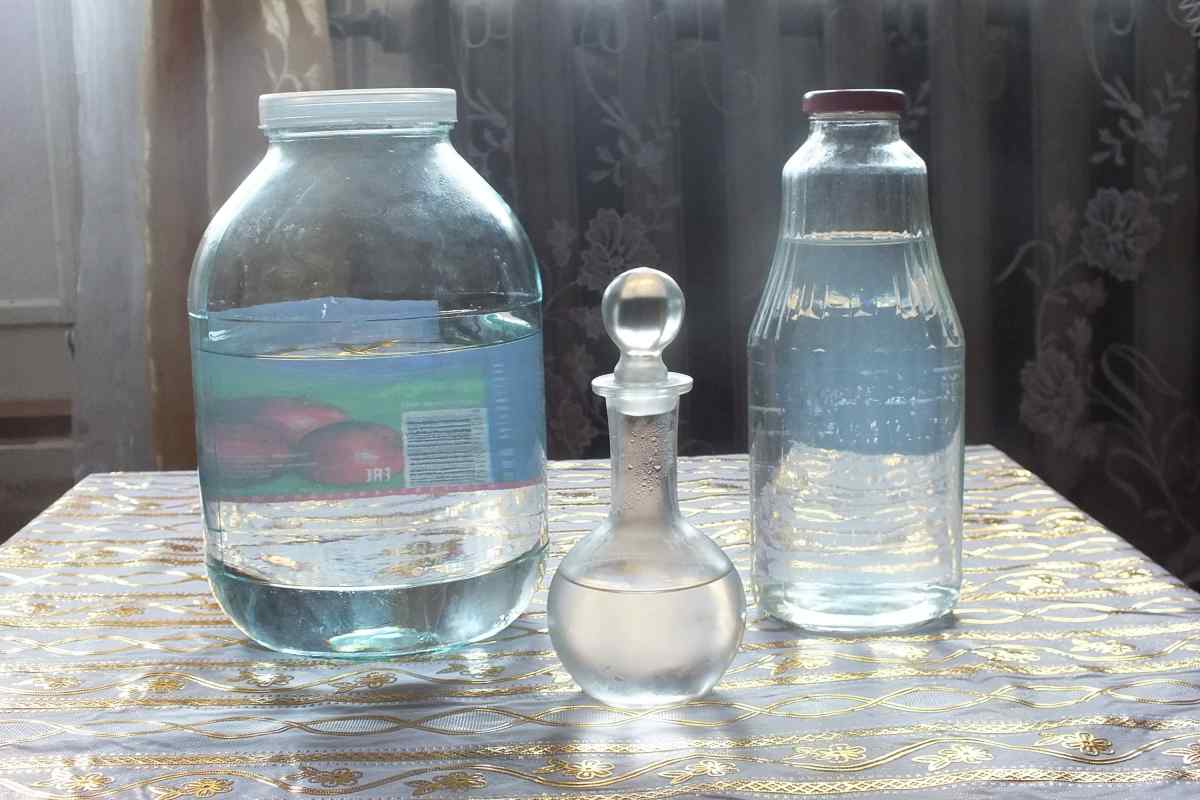 Як відокремити спирт від води