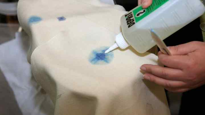 Як вивести фарбу з тканини