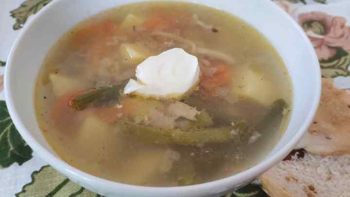 Як приготувати суп зі щавелю