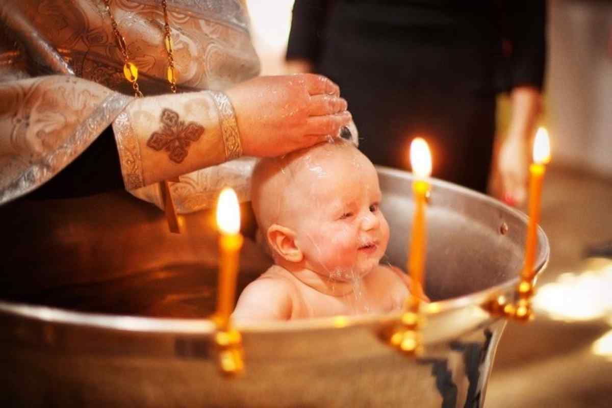 Що потрібно робити хрещеним на хрестинах