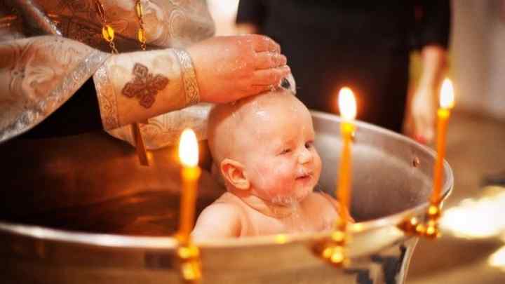 Що потрібно робити хрещеним на хрестинах