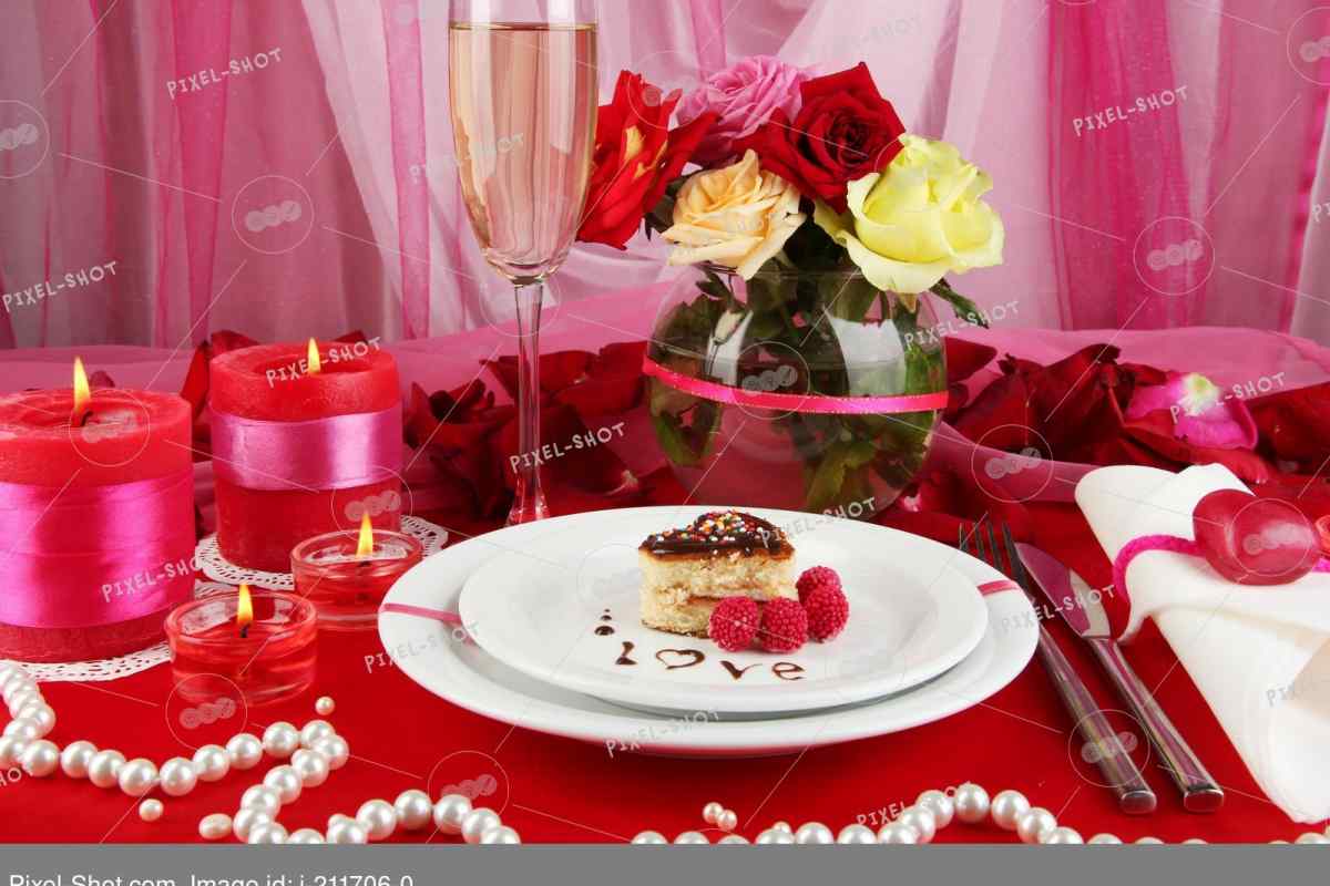 Як приготувати романтичну вечерю на День всіх закоханих