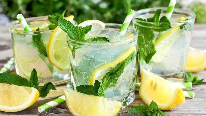 Як приготувати лимонно-м 'ятний напій