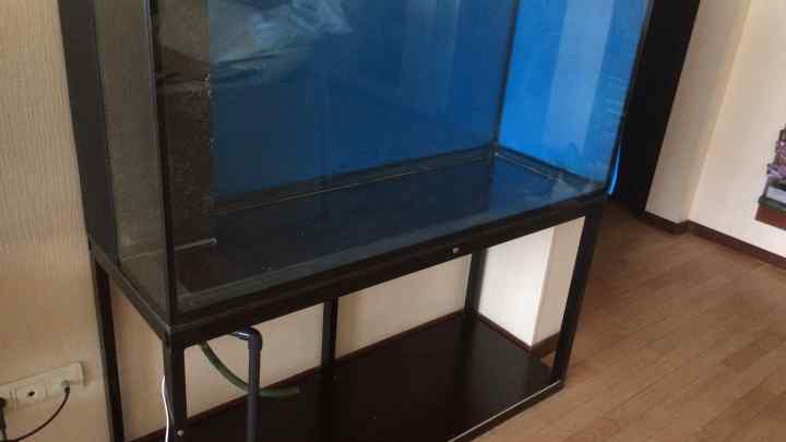 Як зробити каркасний акваріум