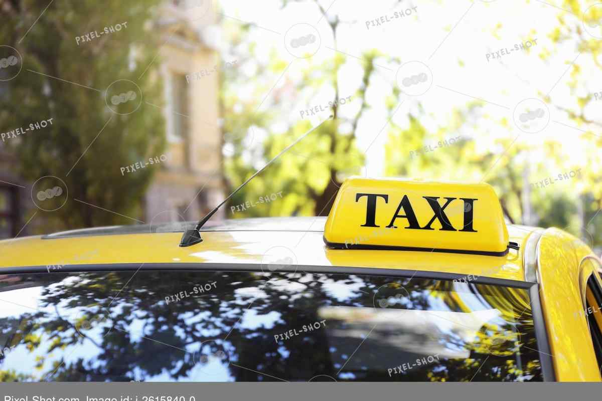 Як відкрити таксі в маленькому місті