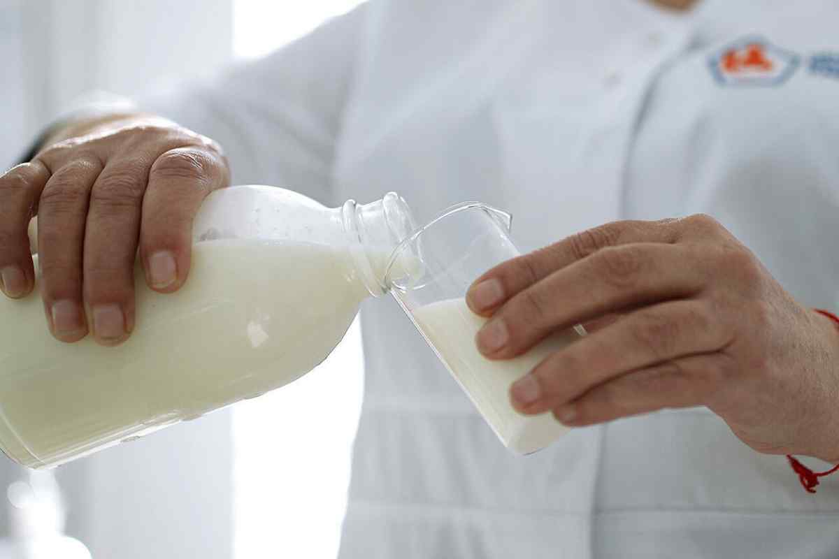 Як зупинити вироблення молока