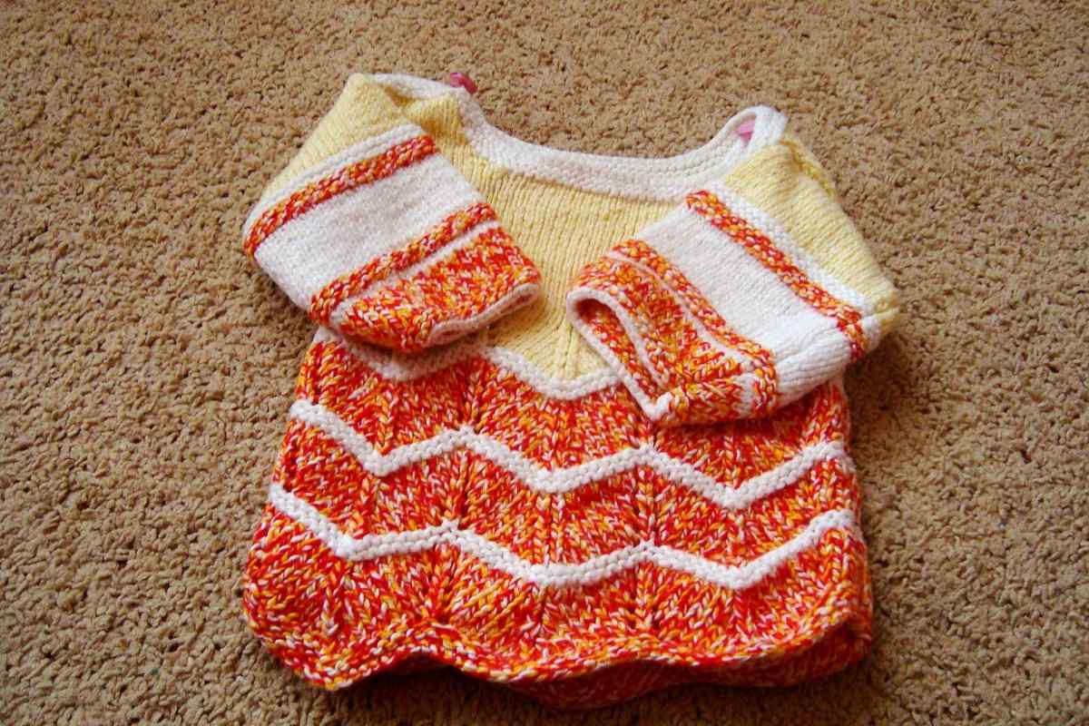 Як зв 'язати малюку светр