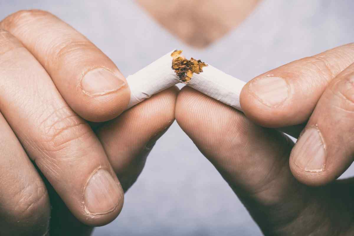 Як мотивувати людину кинути пити і курити