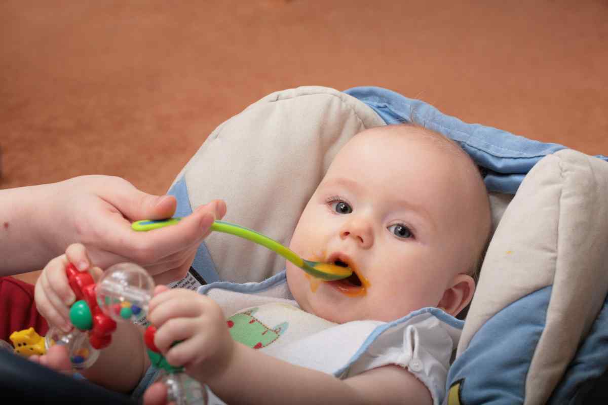 Як відучити малюка від нічного годування