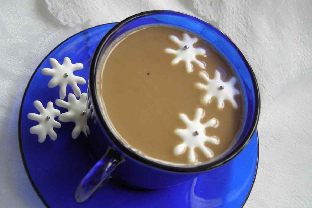 Як приготувати сніжинки до кави