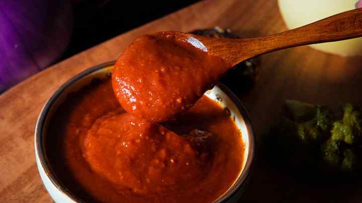 Як приготувати соус для мексиканської енчилади
