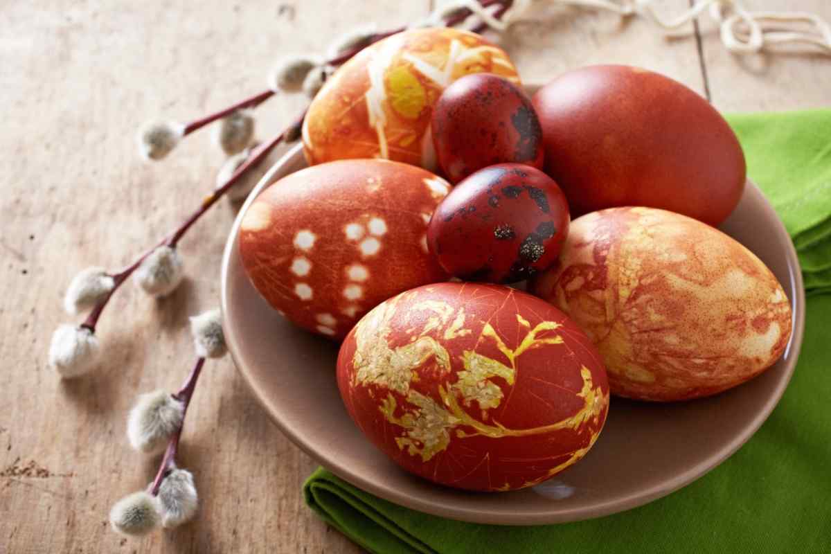 Як і коли фарбувати яйця до Великодня