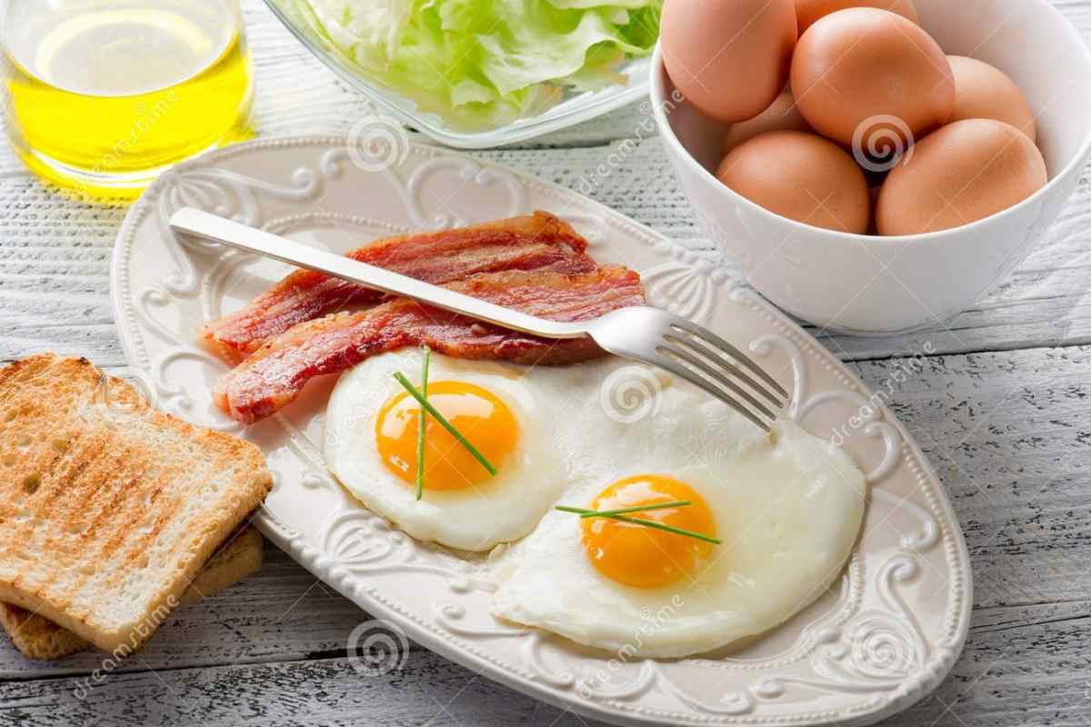 Як незвично подати яєчню на сніданок