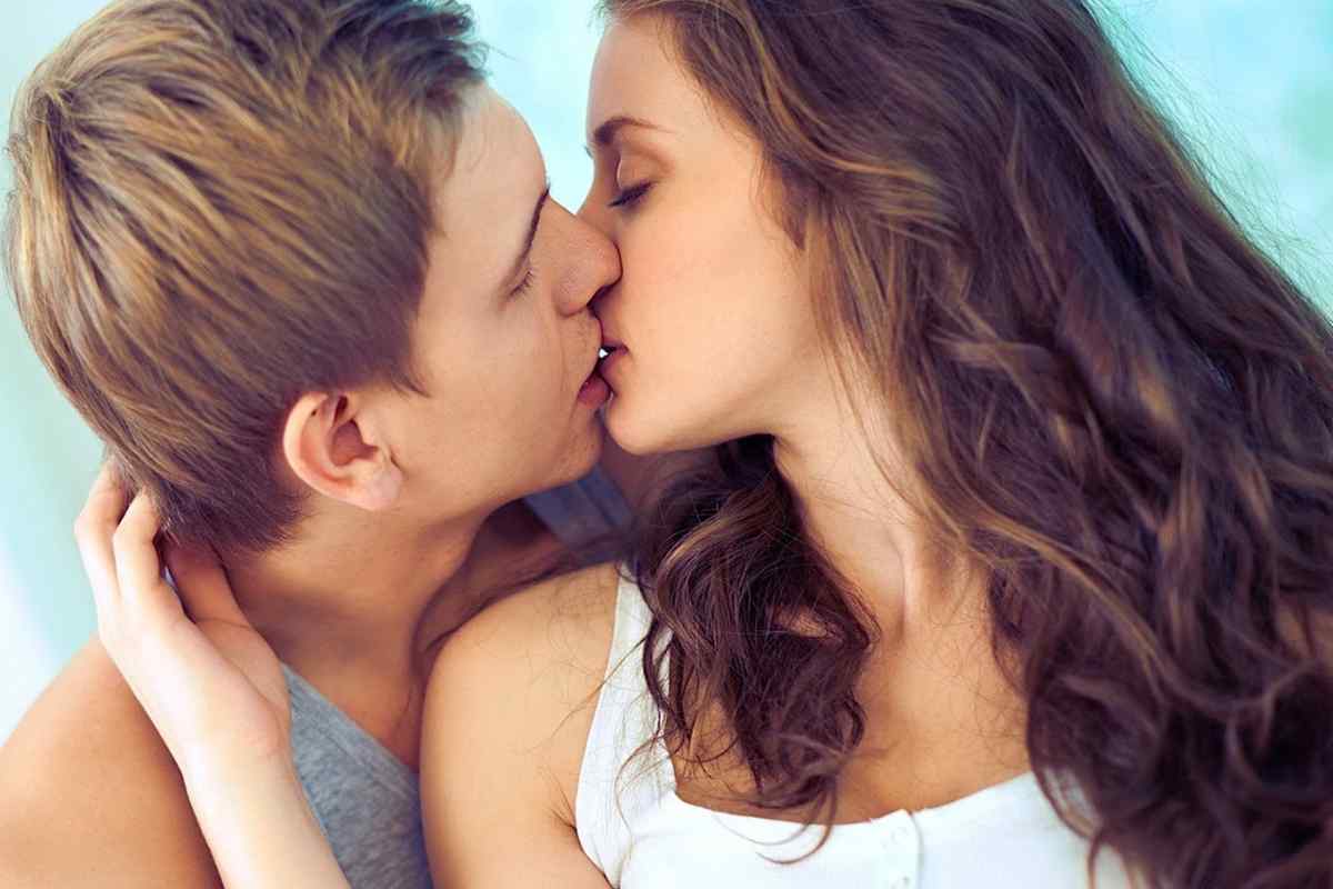 Як правильно цілуватися