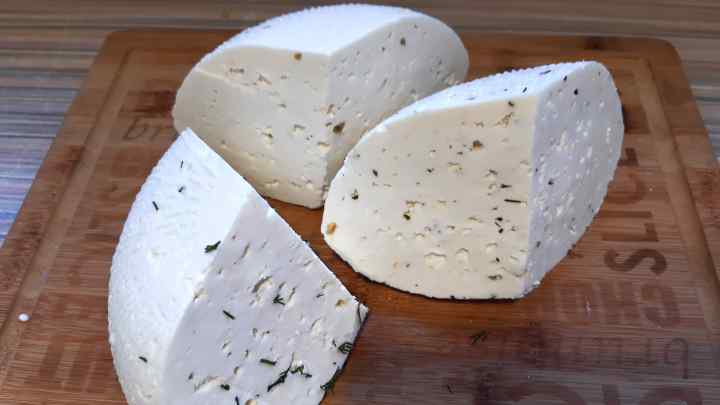 Як приготувати домашній сир